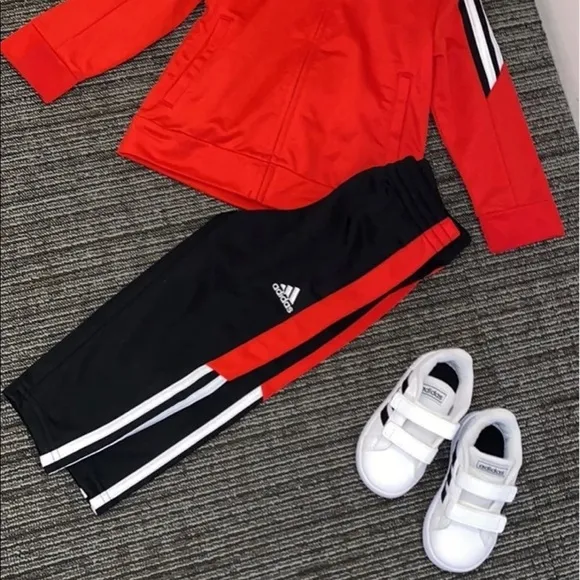 Addias track sweatsuit &amp; shoes