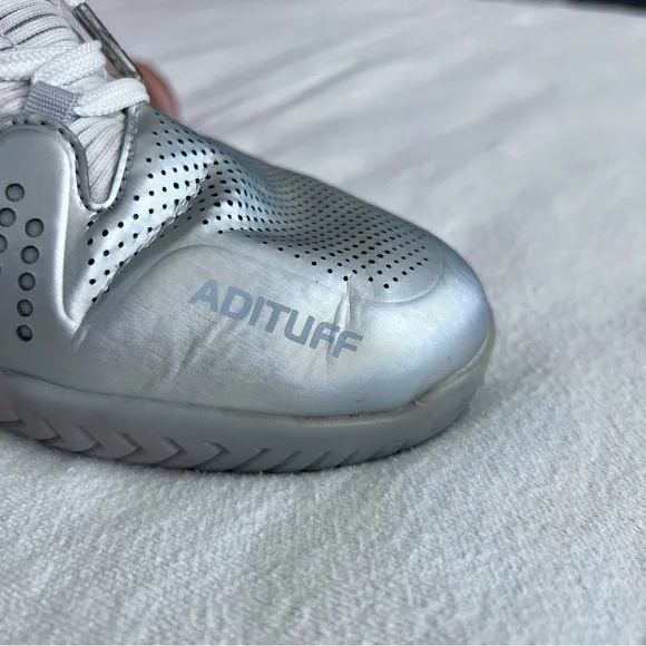 Adidas Adizero Ubersonic 2 LTD Edition Silver Pink Men’s Tennis Shoe Size 10 EUC