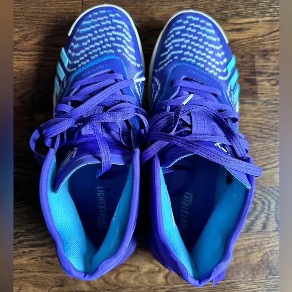 Adidas D.O.N. ISSUE #4 Basketball Shoes•Donovan Mitchell•Color:Purple/White/Aqua