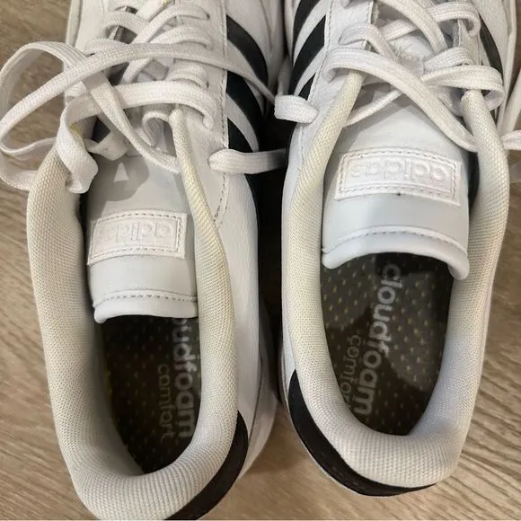adidas Grand Court SE White Mens Shoes size 11.5