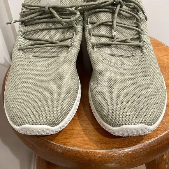 Adidas Men's Pharrell Williams Hu Lace Up Sneakers Size 13