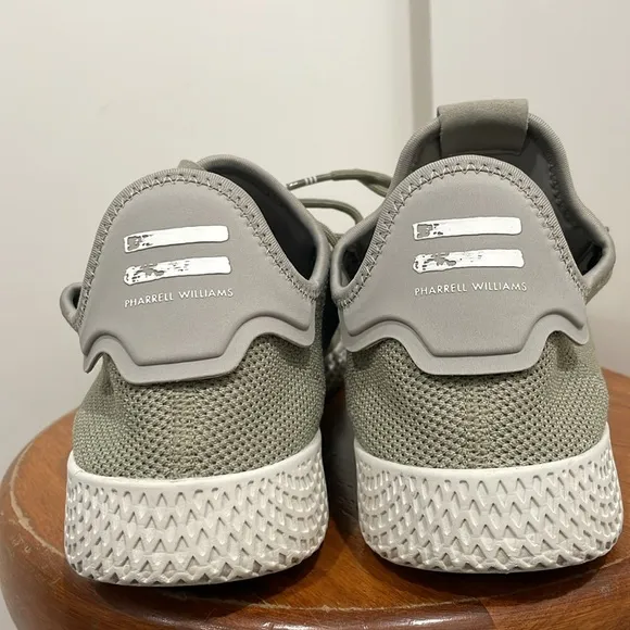 Adidas Men's Pharrell Williams Hu Lace Up Sneakers Size 13