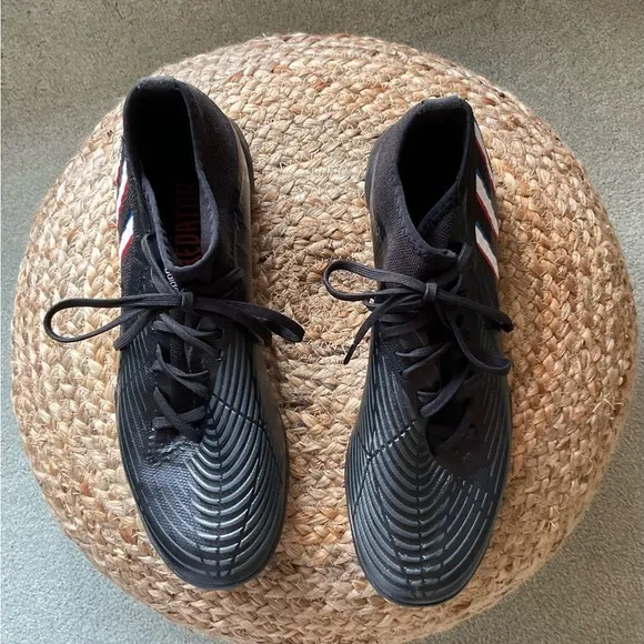 Adidas Men's Predator Edge 3 Black Soccer Cleats, NWOT