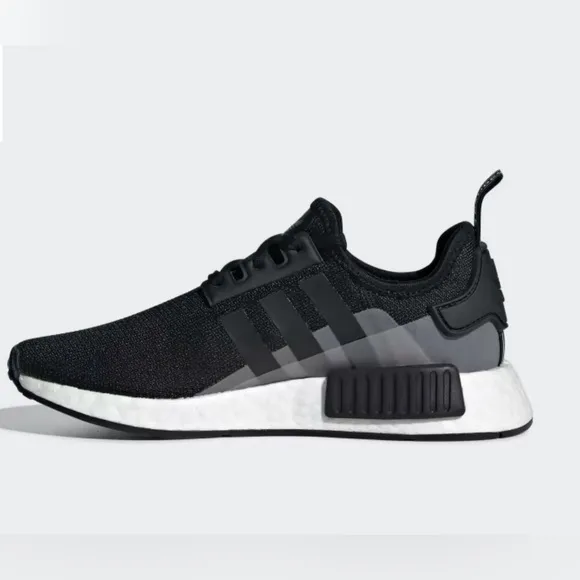 adidas NMD R1 Core Black   Vapour Pink Sneakers (size 8.5)