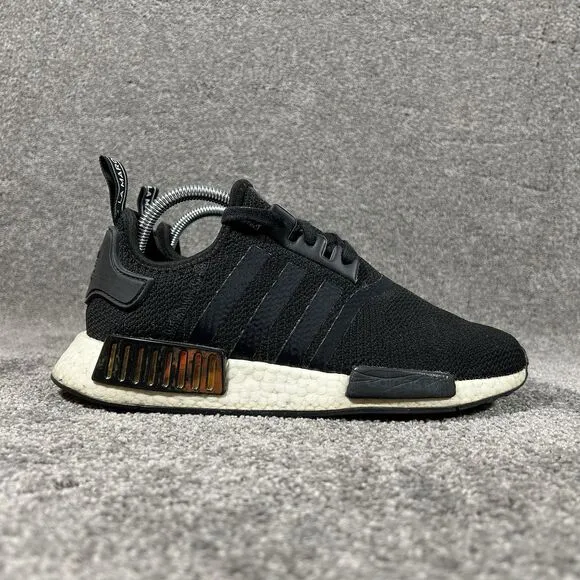 Adidas NMD_R1 EE5172 Athletic Running Shoes Sneakers Black White Women’s Sz 8.5
