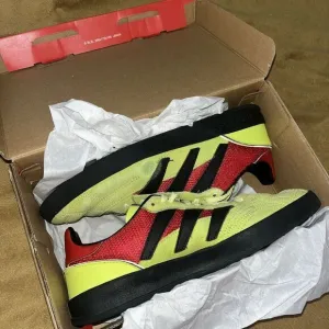 Adidas Sobakov P94 EE5640 Men's size 9 Neon‎ Green Suede Black Red Low Shoes BMX