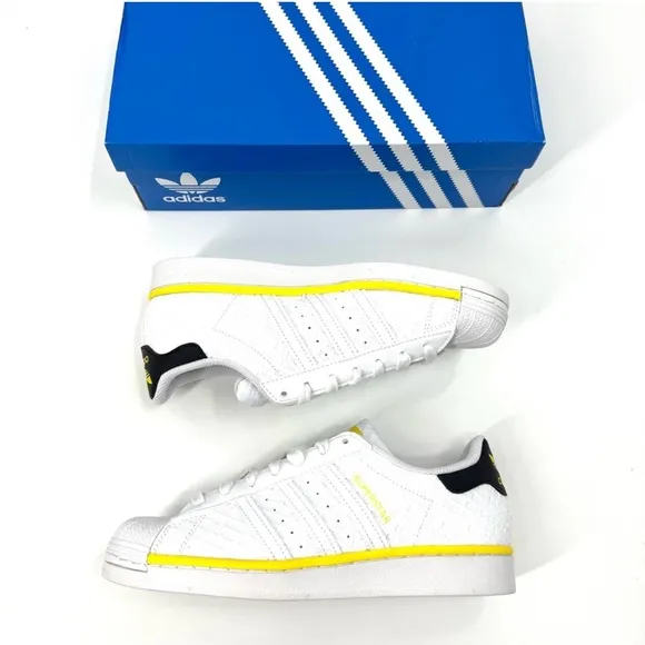 Adidas Superstar 3  Stripe Life ‘Cloud White/Beam Yellow’ Grade School Size 6
