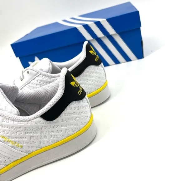 Adidas Superstar 3  Stripe Life ‘Cloud White/Beam Yellow’ Grade School Size 6