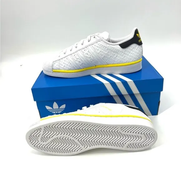 Adidas Superstar 3  Stripe Life ‘Cloud White/Beam Yellow’ Grade School Size 6