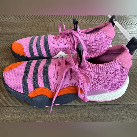 Adidas Trae Young 2 Men’s Sneaker Size 11/Women’s Size 12 (NWT)