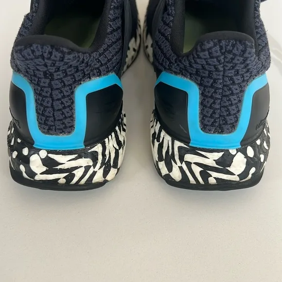 Adidas UltraBoost 5.0 DNA Multi Pattern Shadow Navy Sneakers GY0325 Mens Sz 9