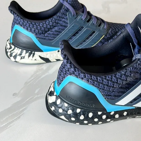 Adidas UltraBoost 5.0 DNA Multi Pattern Shadow Navy Sneakers GY0325 Mens Sz 9