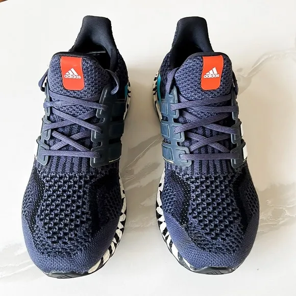 Adidas UltraBoost 5.0 DNA Multi Pattern Shadow Navy Sneakers GY0325 Mens Sz 9