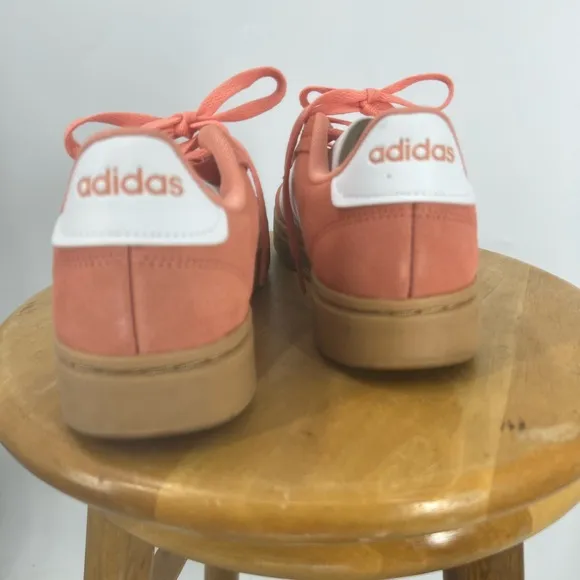 Adidas Womens Grand Court Alpha Coral Tennis Shoes Size 8 orange/tan