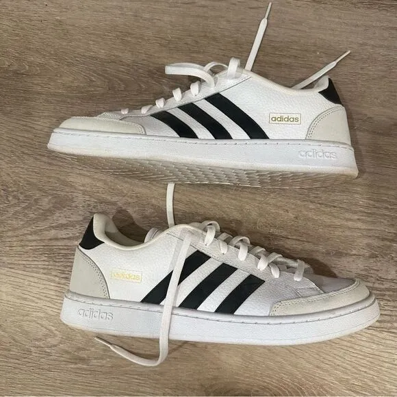 adidas Grand Court SE White Mens Shoes size 11.5
