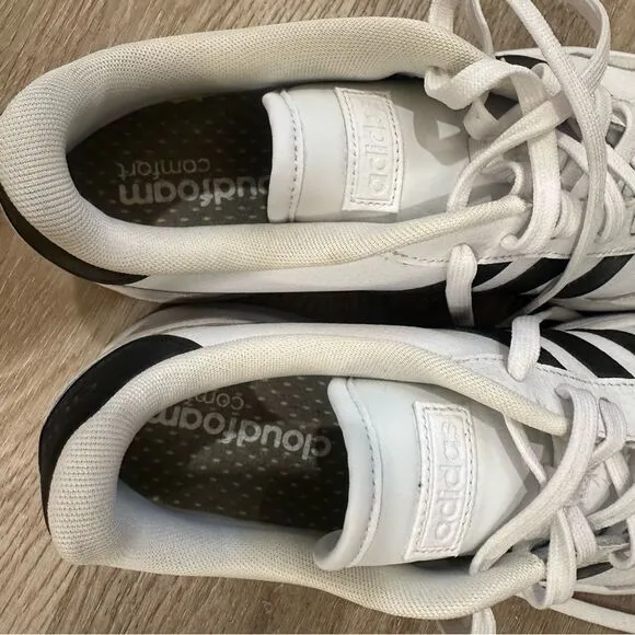 adidas Grand Court SE White Mens Shoes size 11.5