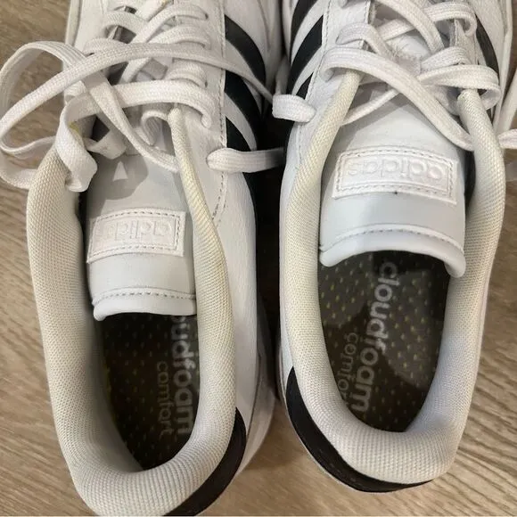 adidas Grand Court SE White Mens Shoes size 11.5