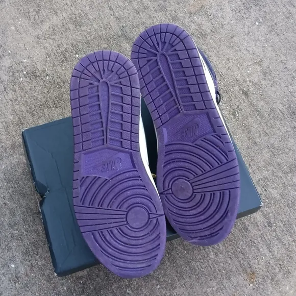 Air Jordan 1 Retro High 'Court Purple' Sz.11