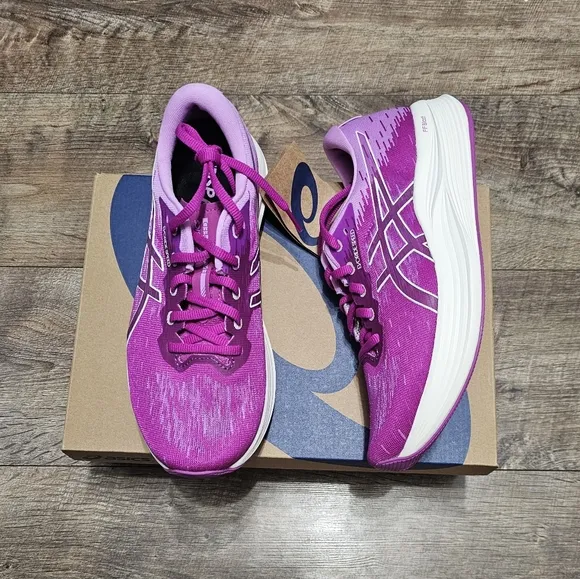 Asics Evoride speed  sneaker women's size 9 Purple