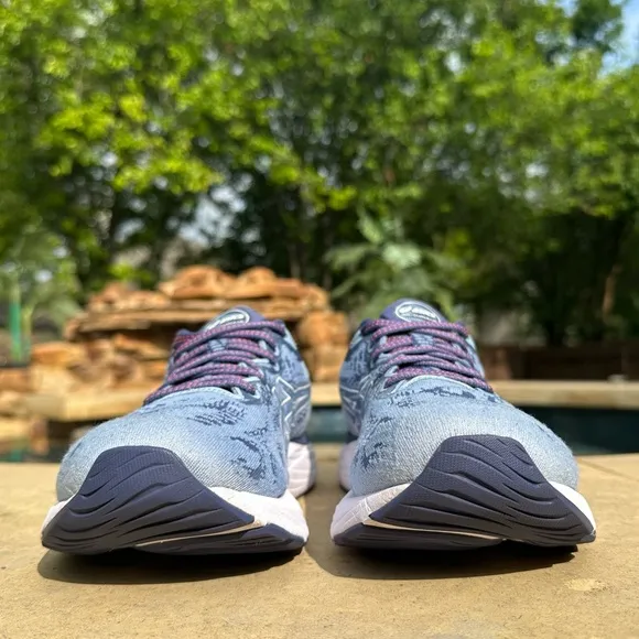 ASICS Gel Cumulus 23 Blue Mist Athletic Sneaker - Size 10.5 Women’s (9 Men’s)