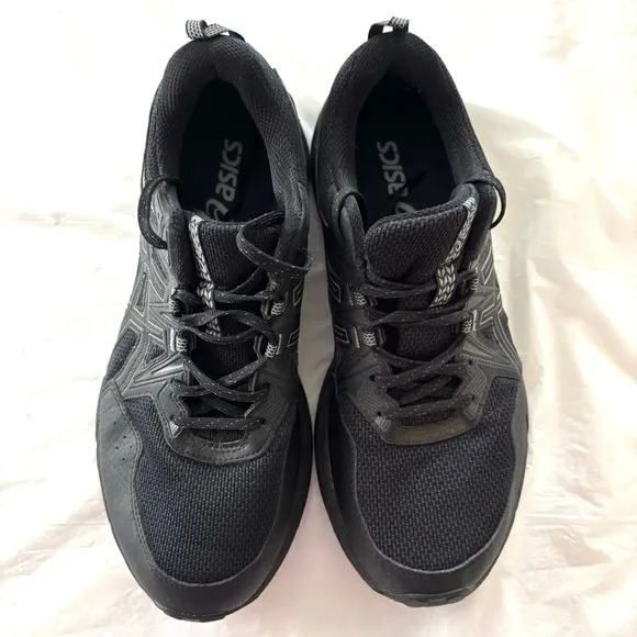 Asics Gel-Venture 8 Trail Running sneakers Black White SZ 9.5 Worn 1X Indoors