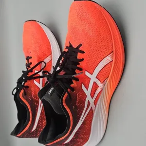 ASICS - MAGIC SPEED Running Shoes, orange Men size 10.5