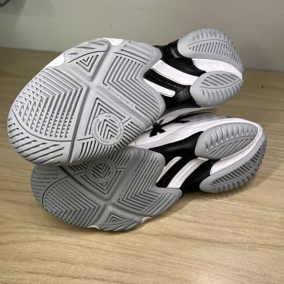 Asics Shoes Netburner Ballistic FF 3 Volleyball Court Women's 7 White 1052A069