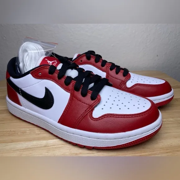 Authentic Nike Air Jordan 1 Low Chicago Golf Men’s Size 5 DD9315-600 Brand New