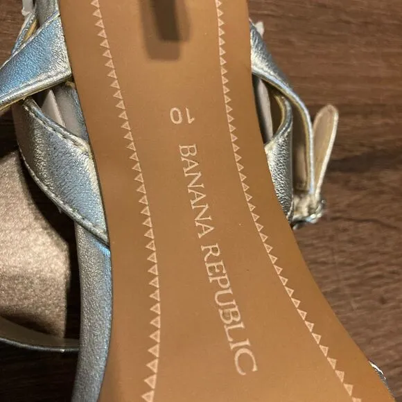 BANANA REPUBLIC Cross Halter Madis Silver Pointed Heels 4” High Size 10