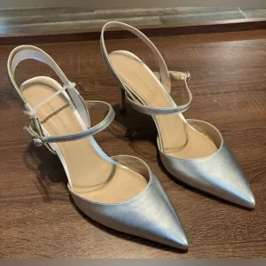 BANANA REPUBLIC Cross Halter Madis Silver Pointed Heels 4” High Size 10