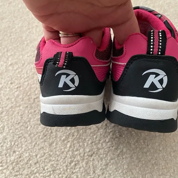 Biacolum Kids Little Girls Shoes Outdoor Hiking Waterproof Sneaker, EUR 29,US 10