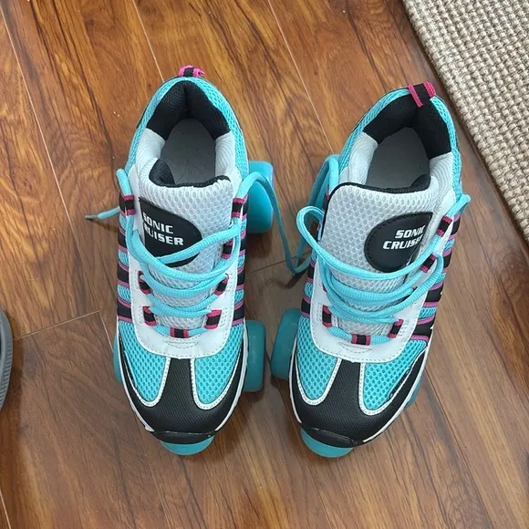 Blue and Black Roller Skates with elbow and knee pads included!
