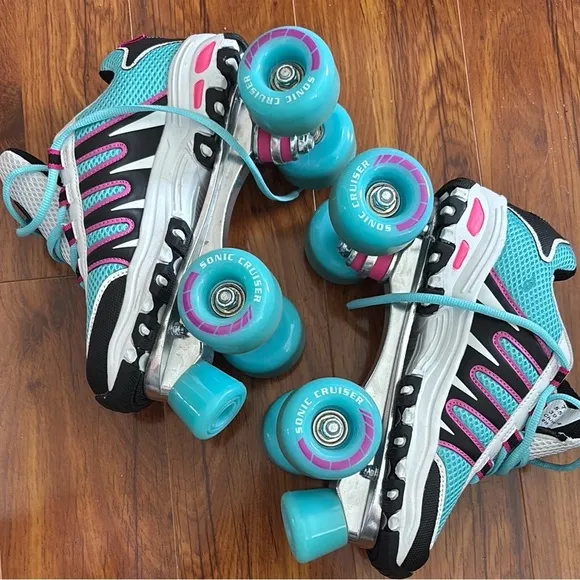 Blue and Black Roller Skates with elbow and knee pads included!