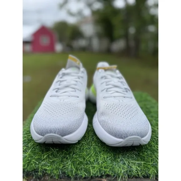 Brand New - Men's Size 10 - Under Armour HOVR Infinite Pro White High Vis Yellow