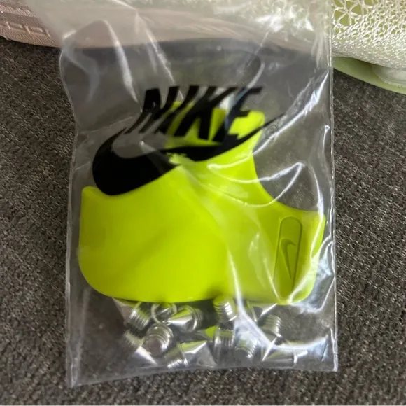 Brand new without box Nike air zoom victory size 10.5 men’s!