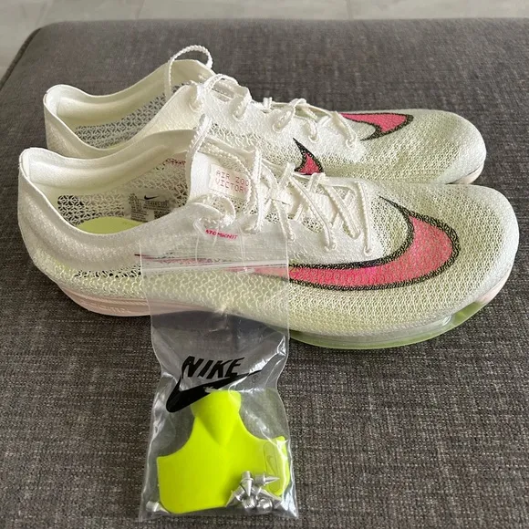 Brand new without box Nike air zoom victory size 10.5 men’s!