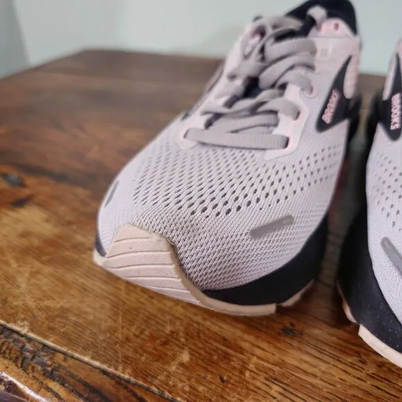 Brooks Adrenaline GTS 22 Gray/Rose/Black Womens 7.5 - 1203531B035