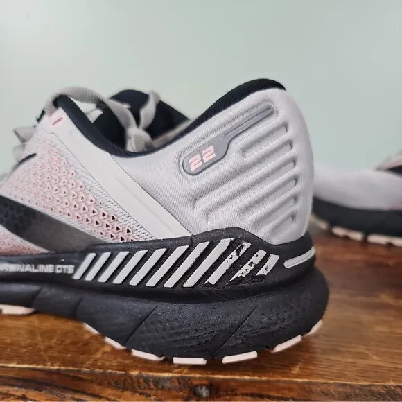 Brooks Adrenaline GTS 22 Gray/Rose/Black Womens 7.5 - 1203531B035