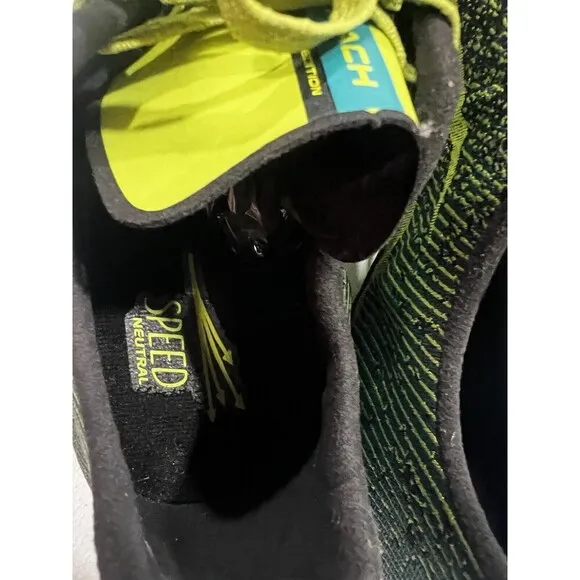 Brooks Mach 19 Edition Black and Green Track/Cross Country Spikes(extra Spikes)