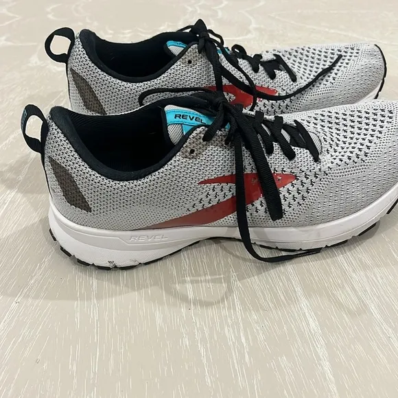 Brooks Revel 2 Men's Running Shoes 7.5