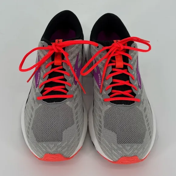 Brooks Womens Launch 6 Running Shoe