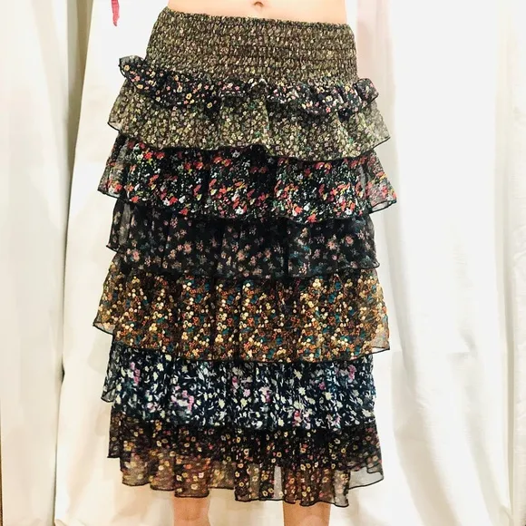 Cascade Ruffles Super Skirt