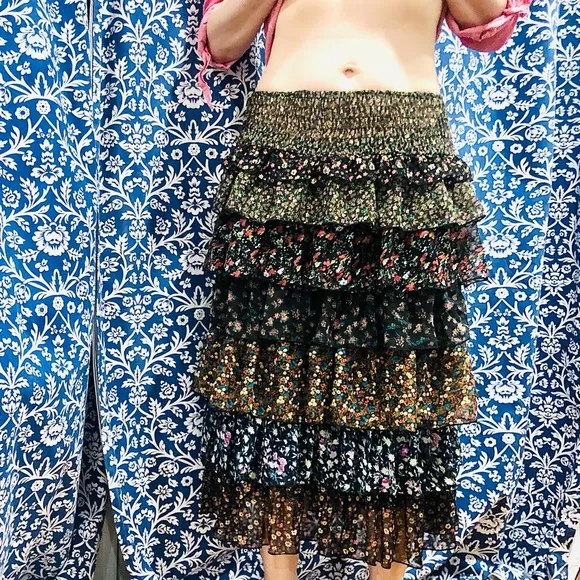 Cascade Ruffles Super Skirt