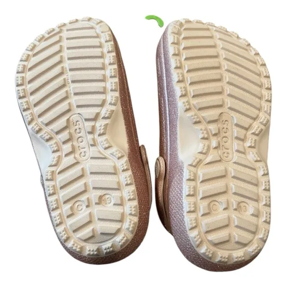 CROCS Glitter pink with fleece lining girls size C13-NWT