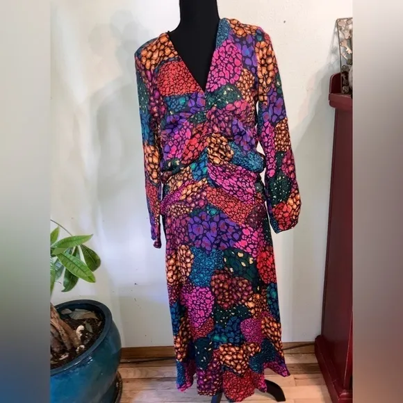 FARM Rio Rainbow Hearts Lenzing™ Ecovero™ Viscose Midi Dress size SM