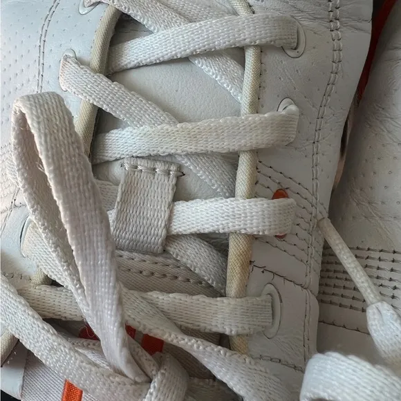 FootJoy DryJoys 53649 Tour White Leather Orange Spikeless Golf Shoes Mens Size 9