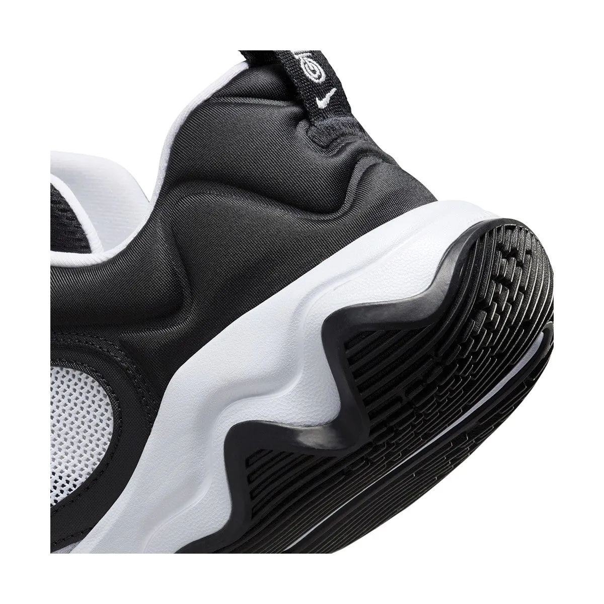 Giannis Immortality 3 basketbalschoenen zwart wit