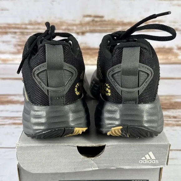 Girl's Sneakers adidas Ownthegame 2.0 Basketball Shoe Size 12 Youth