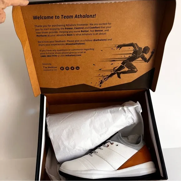 Golf Shoes Athalonz EnVe White/Tan US 11.5  Men's Spikeless Sole NIB