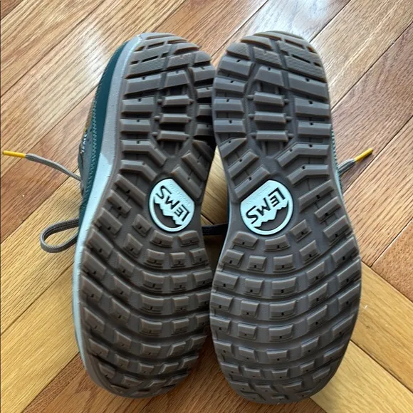 Green and Tan Sneakers with Earthy Accents NWOT
